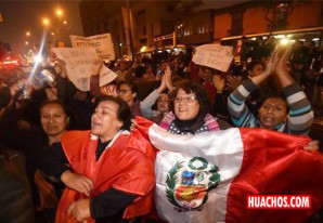 Ciudadanos marchan en respaldo a la disolución del Congreso | DIRECTO Ciudadanos marchan en respaldo a la disolución del Congreso | DIRECTO