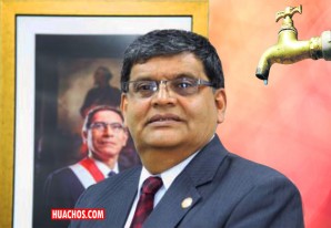 Rico burócrata del OTASS visita Chincha Alta para supervisar el abastecimiento de agua Rico burócrata del OTASS visita Chincha Alta para supervisar el abastecimiento de agua