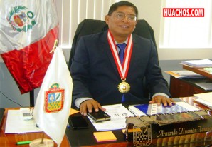 Investigan al alcalde de Chincha por incumplir aislamiento pese a dar positivo a COVID-19 Investigan al alcalde de Chincha por incumplir aislamiento pese a dar positivo a COVID-19