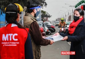 Más de 5 millones de personas recibirán protectores faciales distribuidos por municipalidades Más de 5 millones de personas recibirán protectores faciales distribuidos por municipalidades