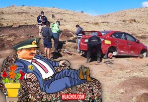 Por fin la PNP detiene a implicado en asalto de carretera y recuperan auto Por fin la PNP detiene a implicado en asalto de carretera y recuperan auto
