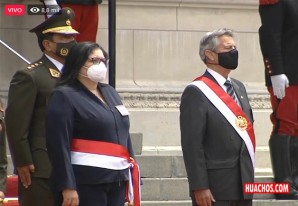 FF.AA. y PNP reconocen a Franciso Sagasti como jefe supremo | DIRECTO FF.AA. y PNP reconocen a Franciso Sagasti como jefe supremo | DIRECTO