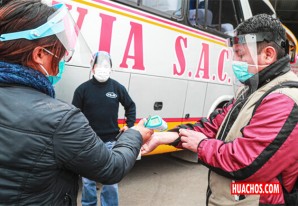 Consignas para los que viajan en buses interprovinciales a fin de evitar el Covid-19 Consignas para los que viajan en buses interprovinciales a fin de evitar el Covid-19