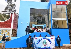 Alcalde de Colcabamba entrega moderno local comunal a pobladores de San Cristóbal Alcalde de Colcabamba entrega moderno local comunal a pobladores de San Cristóbal