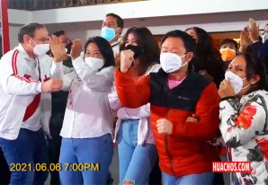 Resultado a boca de urna: Reacción de Keiko Fujimori y su guardia pretoriana | VIDEO Resultado a boca de urna: Reacción de Keiko Fujimori y su guardia pretoriana | VIDEO