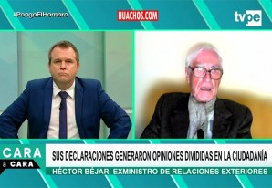 Héctor Béjar: "Un país que no tiene memoria y se niega a sí mismo, es un país inválido" Héctor Béjar: "Un país que no tiene memoria y se niega a sí mismo, es un país inválido"