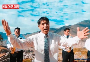 Cristóbal Manrique Dávalos, nuestro Quito huachino, nos dedica "Falsía" | VIDEO Cristóbal Manrique Dávalos, nuestro Quito huachino, nos dedica "Falsía" | VIDEO