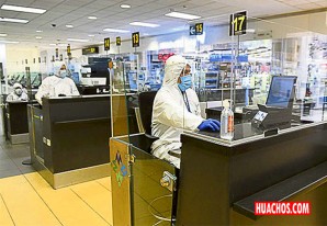 Empleados de Migraciones del aeropuerto traficarían con datos de políticos | VIDEO Empleados de Migraciones del aeropuerto traficarían con datos de políticos | VIDEO