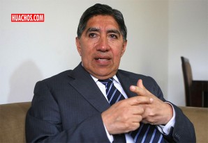 Presidente toma juramento al nuevo titular del Mininter, Avelino Guillén | VIDEO Presidente toma juramento al nuevo titular del Mininter, Avelino Guillén | VIDEO