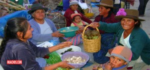 En Huancavelica se practica todavía una tradición vieja de 10,000 años: El trueque En Huancavelica se practica todavía una tradición vieja de 10,000 años: El trueque