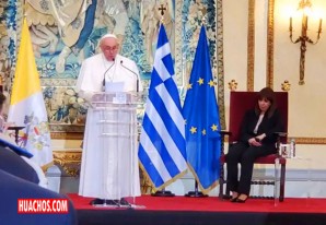 Francisco advierte el retroceso de la democracia y la aparición de diversos populismos Francisco advierte el retroceso de la democracia y la aparición de diversos populismos