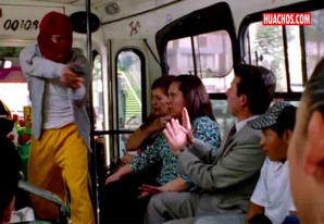 Cuando el miedo es volver a casa en ‘combi’ | VIDEO Cuando el miedo es volver a casa en ‘combi’ | VIDEO