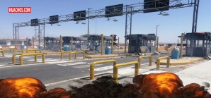 Ica: manifestantes incendian casetas de peaje en el kilómetro 273 de la Panamericana Sur Ica: manifestantes incendian casetas de peaje en el kilómetro 273 de la Panamericana Sur