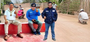 Fidencio Lliuya Laura, alcalde de Alto Larán-Chincha y sus hombres de confianza Fidencio Lliuya Laura, alcalde de Alto Larán-Chincha y sus hombres de confianza