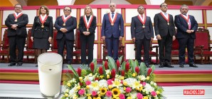 Hay una mosca en el vaso de leche del nuevo pleno del TC | VIDEO Hay una mosca en el vaso de leche del nuevo pleno del TC | VIDEO