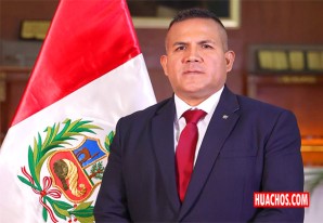 Mediante un 'tuit' J. F. Arce renuncia a su cargo de ministro del Midagri Mediante un 'tuit' J. F. Arce renuncia a su cargo de ministro del Midagri