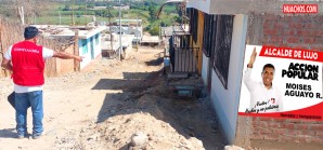 El trazo del camino vecinal deja sin vereda a las casas de la calle principal El trazo del camino vecinal deja sin vereda a las casas de la calle principal