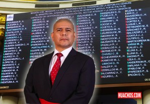 Congreso censura a ministro del Interior, Dimitri Senmache Congreso censura a ministro del Interior, Dimitri Senmache