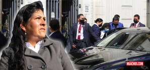 Bajo fuerte custodia policial, digna de una star de Hollywood, L. Paredes declara ante Fiscalía Bajo fuerte custodia policial, digna de una star de Hollywood, L. Paredes declara ante Fiscalía