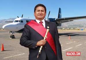 Aeropuerto Wanka: Vladimir Cerrón condenado a 4 años de prisión efectiva Aeropuerto Wanka: Vladimir Cerrón condenado a 4 años de prisión efectiva