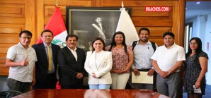 Directora del Hospital de Pampas cumplió importante agenda en el Minsa Directora del Hospital de Pampas cumplió importante agenda en el Minsa