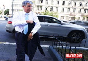 El riquísimo gobernador regional de Ayacucho llega a la Fiscalía de la Nación El riquísimo gobernador regional de Ayacucho llega a la Fiscalía de la Nación