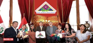 Se lo merecen. El folklore con la minería, el mar y la cocina son los pilares del Perú Se lo merecen. El folklore con la minería, el mar y la cocina son los pilares del Perú