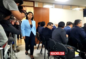 Instalan oficialmente juicio oral contra la lideresa de Fuerza Popular | VIDEO Instalan oficialmente juicio oral contra la lideresa de Fuerza Popular | VIDEO