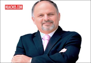 Congreso designa a César Aguilar como Contralor General de la República Congreso designa a César Aguilar como Contralor General de la República