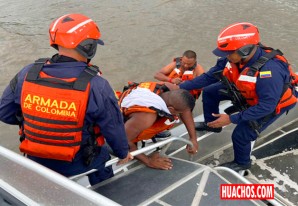 Colombia: Roban y lanzan al mar a 16 viajeros que iban en una embarcación en el Pacífico Colombia: Roban y lanzan al mar a 16 viajeros que iban en una embarcación en el Pacífico