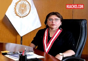 Junta de Fiscales Supremos eligen a Delia Espinoza como la nueva fiscal de la Nación Junta de Fiscales Supremos eligen a Delia Espinoza como la nueva fiscal de la Nación
