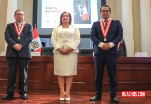 Roberto Burneo jura como nuevo presidente del Jurado Nacional de Elecciones para el período 2024-2028 Roberto Burneo jura como nuevo presidente del Jurado Nacional de Elecciones para el período 2024-2028