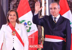 Presidenta Dina Boluarte tomó juramento a nuevo titular del Ministerio de Energía y Minas Presidenta Dina Boluarte tomó juramento a nuevo titular del Ministerio de Energía y Minas