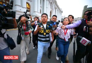 Efectivos de la Fiscalía intervienen el Congreso por presunta red de prostitución | VIDEO Efectivos de la Fiscalía intervienen el Congreso por presunta red de prostitución | VIDEO