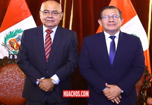 Nombran a Ángel Delgado Silva como jefe de la Oficina Legal y Constitucional del Congreso Nombran a Ángel Delgado Silva como jefe de la Oficina Legal y Constitucional del Congreso