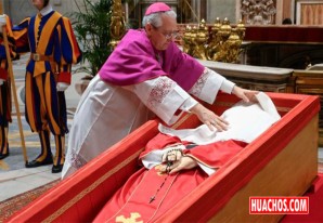 En la Basílica de San Pedro el rito del cierre del féretro del Papa Francisco | VIDEO En la Basílica de San Pedro el rito del cierre del féretro del Papa Francisco | VIDEO