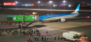 Primer vuelo internacional arriba con éxito al nuevo Aeropuerto Jorge Chávez | VIDEO Primer vuelo internacional arriba con éxito al nuevo Aeropuerto Jorge Chávez | VIDEO