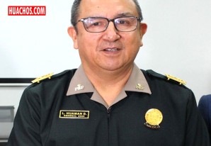 El general PNP Leiby Huaman Daza asume el mando de la Región Ica El general PNP Leiby Huaman Daza asume el mando de la Región Ica