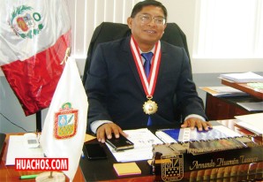 Este sujeto era el alcalde provincial de Chincha al mismo tiempo era jefe de una organización criminal Este sujeto era el alcalde provincial de Chincha al mismo tiempo era jefe de una organización criminal