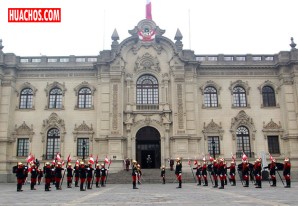 Cambio de Guardia: por la Compañía Héroe Nacional Alférez PNP Mariano Santos Mateos | VIDEO Cambio de Guardia: por la Compañía Héroe Nacional Alférez PNP Mariano Santos Mateos | VIDEO