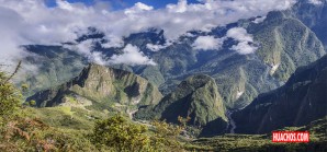 El Perú es habitado desde hace 12,000 años con la aparición de los primeros cazadores y recolectores El Perú es habitado desde hace 12,000 años con la aparición de los primeros cazadores y recolectores