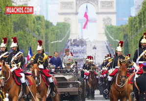 Francia celebra la toma de la Bastilla y el comienzo de la Revolución Francesa en 1789 Francia celebra la toma de la Bastilla y el comienzo de la Revolución Francesa en 1789