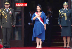 Presidenta Keiko Fujimori toma juramento a su primer Gabinete Ministerial | DIRECTO Presidenta Keiko Fujimori toma juramento a su primer Gabinete Ministerial | DIRECTO