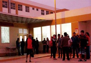 Camión que iba a Huachos sufrió desperfecto mecánico a la altura de La Culebrilla Camión que iba a Huachos sufrió desperfecto mecánico a la altura de La Culebrilla