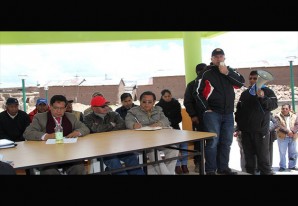 Fernando Cillóniz y Glodoaldo Álvarez confirmaron una vez más que son hermanos... de circunstancias Fernando Cillóniz y Glodoaldo Álvarez confirmaron una vez más que son hermanos... de circunstancias