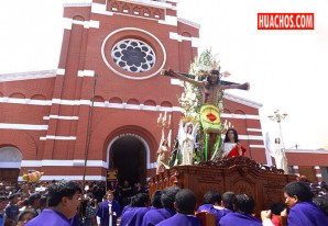 Señor Crucificado recorrerá el Viernes Santo nuevas calles de Chincha Señor Crucificado recorrerá el Viernes Santo nuevas calles de Chincha