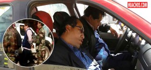 Trabajadores públicos huancavelicanos borrachos en horas de trabajo - VIDEO Trabajadores públicos huancavelicanos borrachos en horas de trabajo - VIDEO