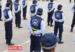 Intervienen a Serenos con prendas de uso exclusivo de miembros de la PNP Intervienen a Serenos con prendas de uso exclusivo de miembros de la PNP