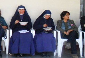 En Huancavelica hay religiosas que son un buen apoyo para labor del sacerdote En Huancavelica hay religiosas que son un buen apoyo para labor del sacerdote