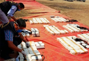 Lista de los 13 sujetos detenidos por el tráfico de media tonelada de cocaína en Pisco Lista de los 13 sujetos detenidos por el tráfico de media tonelada de cocaína en Pisco